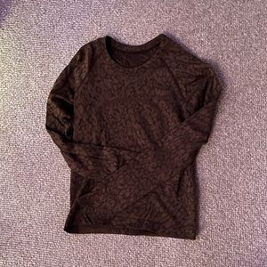 Lululemon Swiftly Tech Long Sleeve Race Length